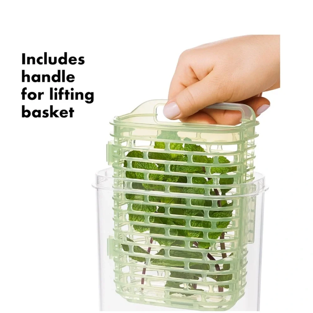 OXO Good Grips GreenSaver Herb Keeper- 1.8 QT